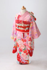 ピンク色七五三7歳女の子着物