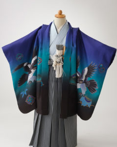 七五三5歳男の子着物鮮やかな青