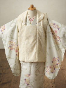 3歳女の子七五三着物薄い黄緑