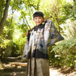 七五三5歳男の子外で記念写真