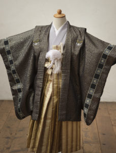 七五三5歳男の子着物ゴールド